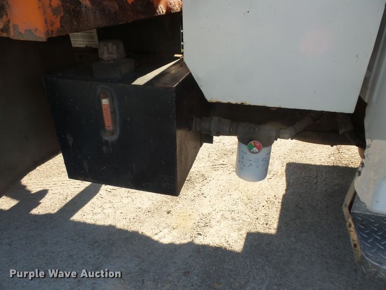 image for item FM9694 1997 Ford F450 Super Duty dump truck