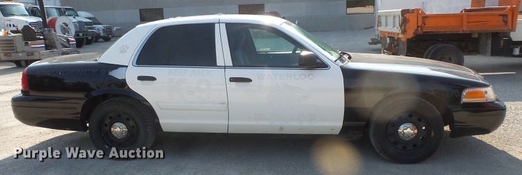 image for item FM9695 2011 Ford Crown Victoria Police Interceptor