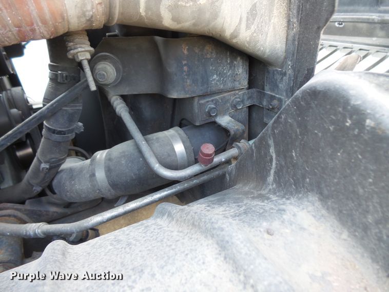 image for item FM9696 2006 International 7400 refuse truck