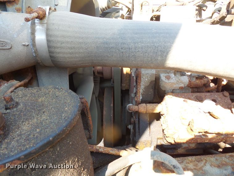 image for item FM9699 2000 Freightliner FL70 dump truck