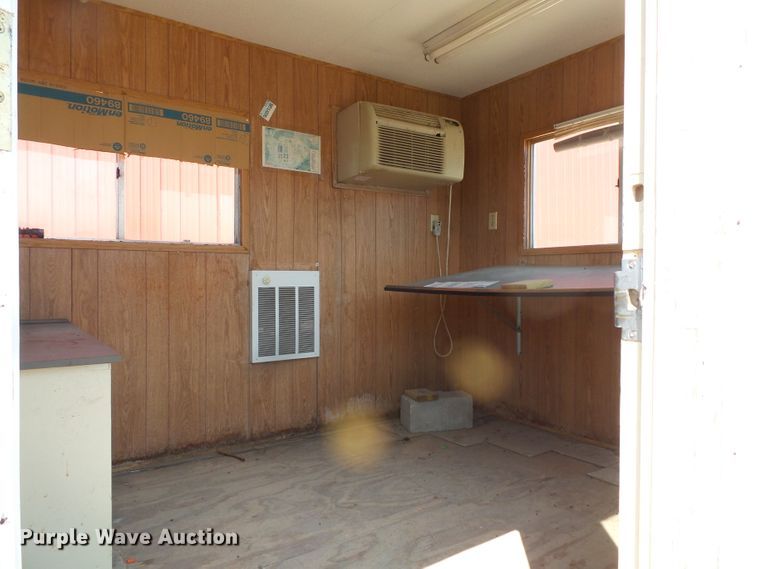 image for item FM9702 2005 Premiere 8X30 jobsite trailer