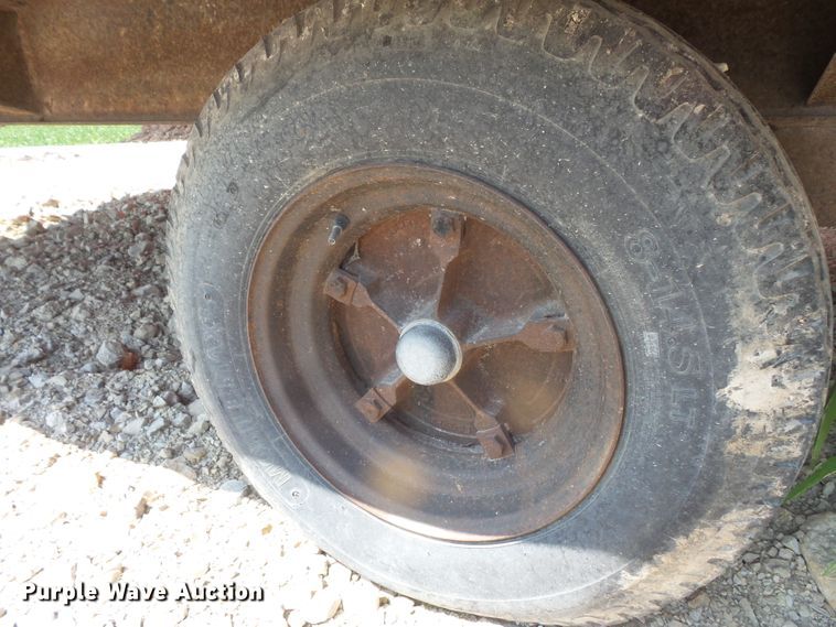 image for item FM9702 2005 Premiere 8X30 jobsite trailer