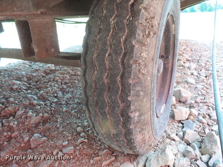 image for item FM9702 2005 Premiere 8X30 jobsite trailer