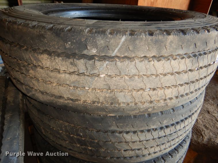 image for item FP9115 (7) tires
