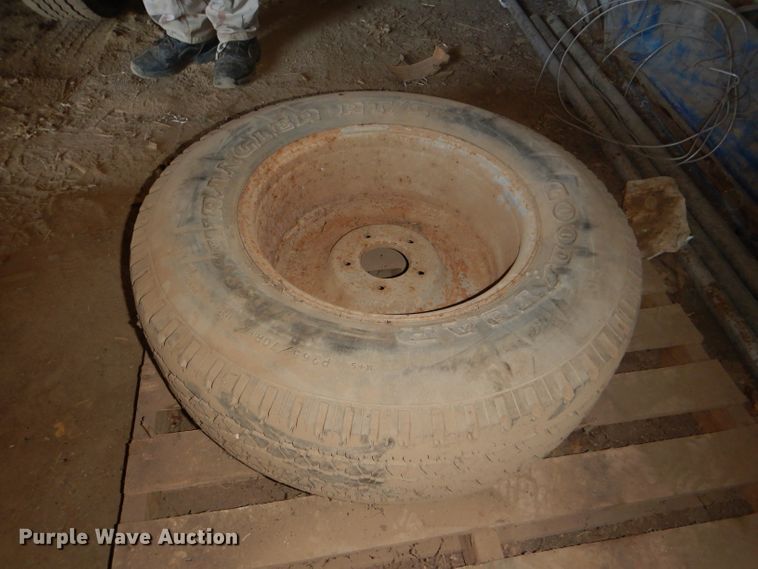 image for item FP9115 (7) tires