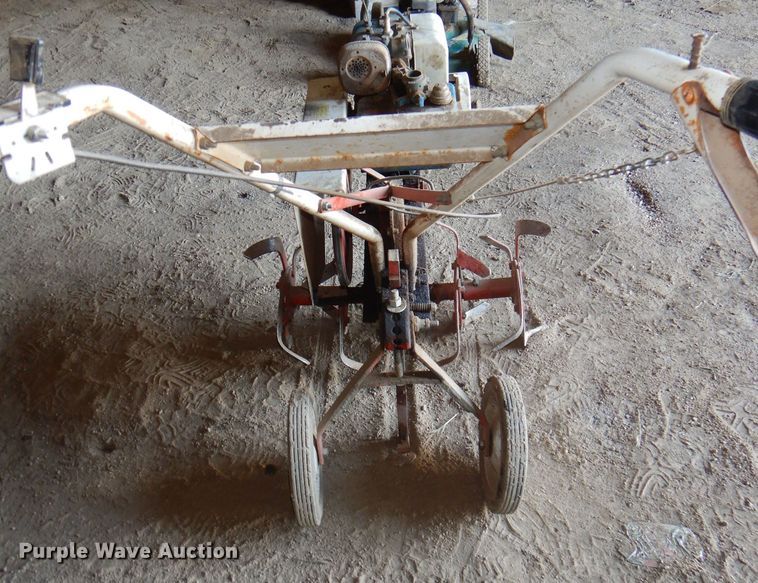 image for item FP9116 Lawn equipment