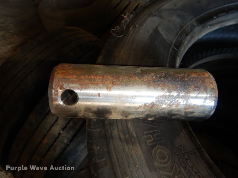 John Deere 310D backhoe pins and bushings in Washington, KS Item