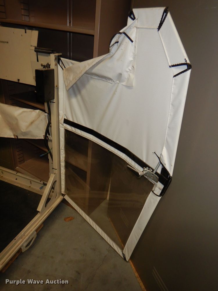 image for item FP9143 Grasshopper lawn mower cab