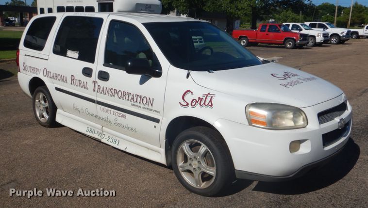 image for item FT9355 2007 Chevrolet Uplander handicap accessible van