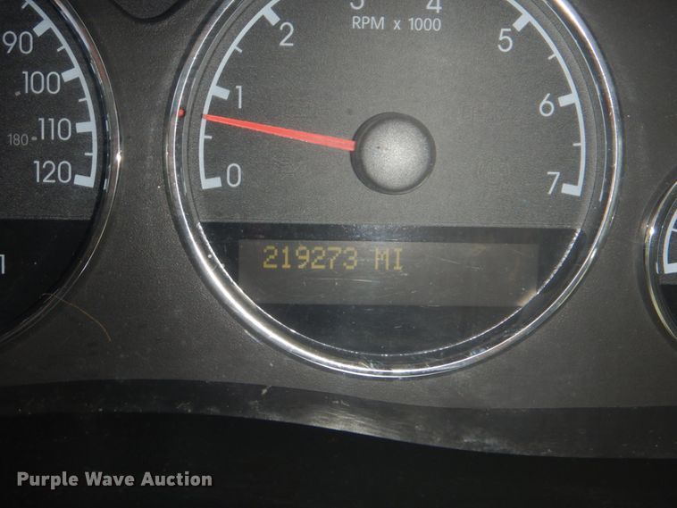 image for item FT9355 2007 Chevrolet Uplander handicap accessible van