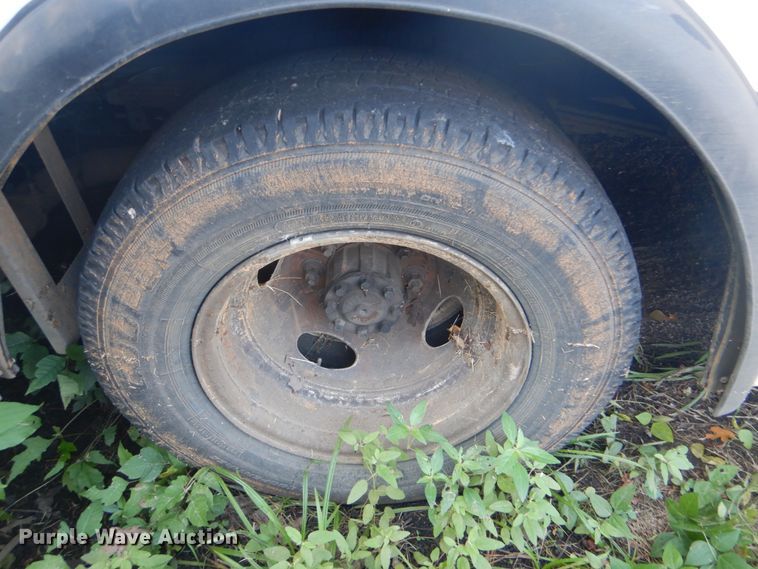 image for item FT9357 2008 Ford Econoline E450 Super Duty shuttle bus