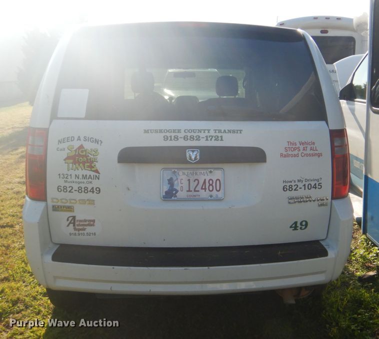 image for item FT9389 2010 Dodge Grand Caravan van