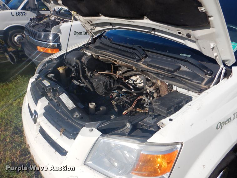 image for item FT9389 2010 Dodge Grand Caravan van