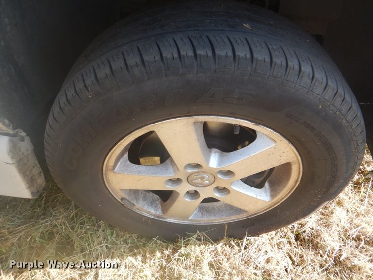 image for item FT9390 2010 Dodge Grand Caravan van