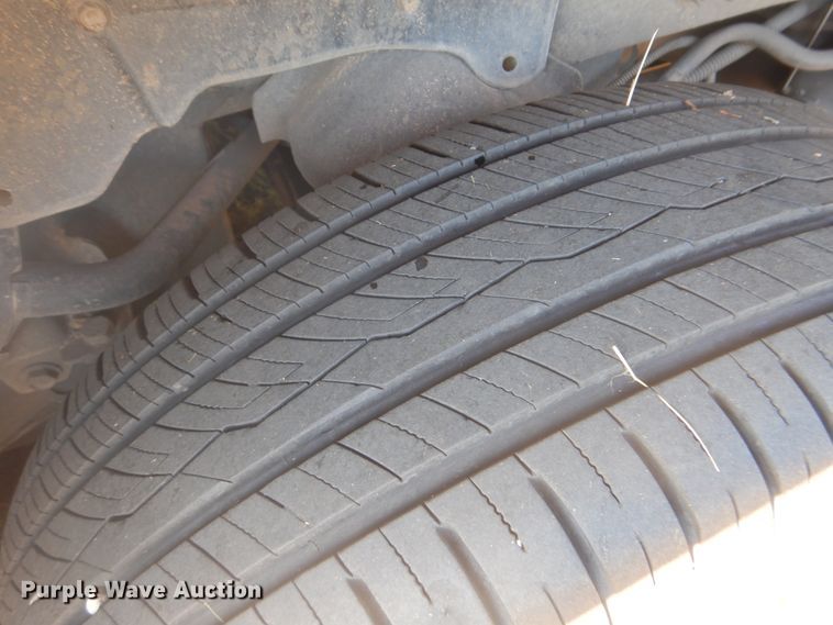 image for item FT9390 2010 Dodge Grand Caravan van