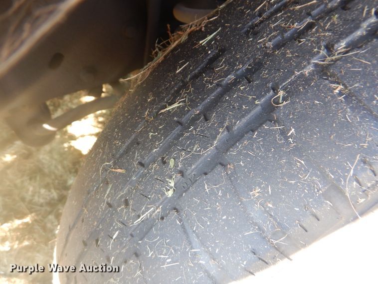 image for item FT9391 2009 Ford E450 shuttle bus