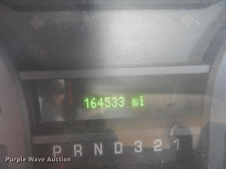 image for item FT9392 2009 Ford E450 shuttle bus