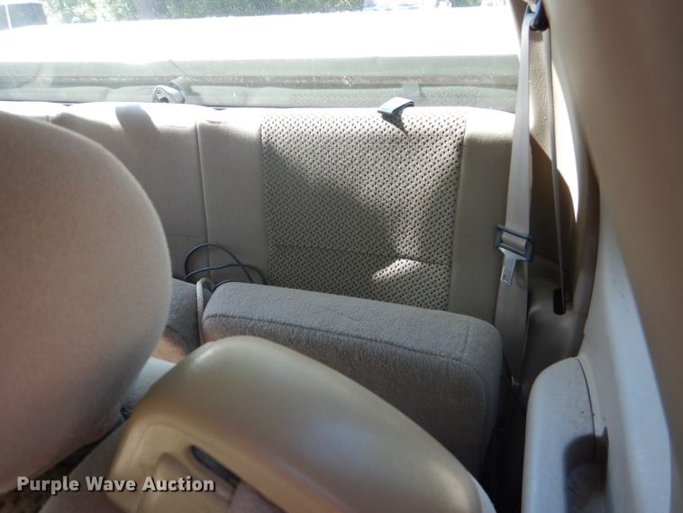 image for item FY9572 2003 Ford F150 XL SuperCab pickup truck