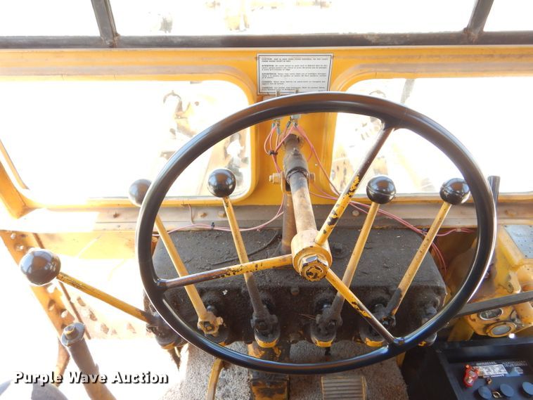 image for item FY9632 Caterpillar 112 rigid frame motor grader