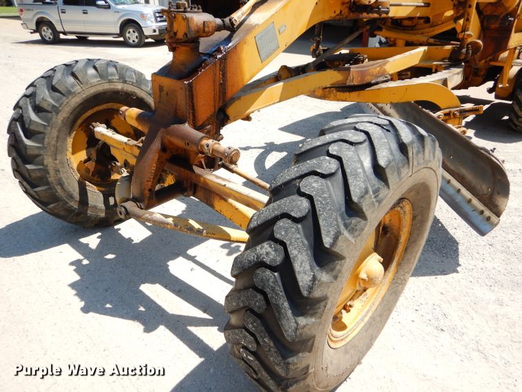 image for item FY9632 Caterpillar 112 rigid frame motor grader