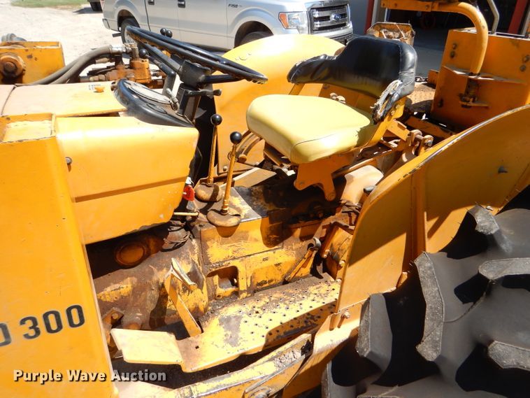 image for item FY9633 John Deere 300 backhoe