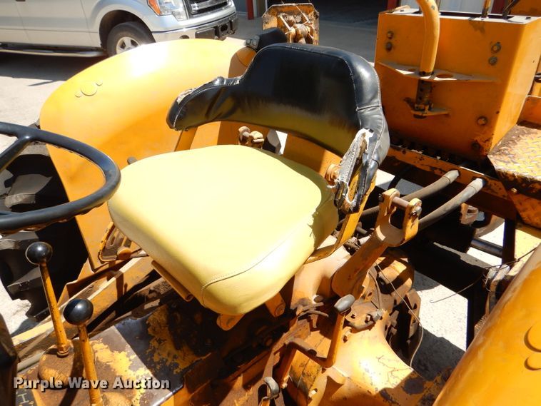 image for item FY9633 John Deere 300 backhoe