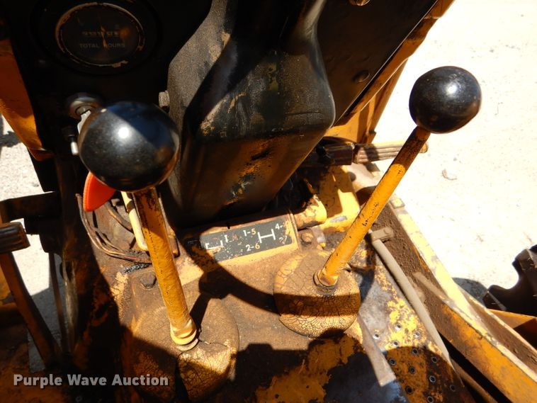 image for item FY9633 John Deere 300 backhoe