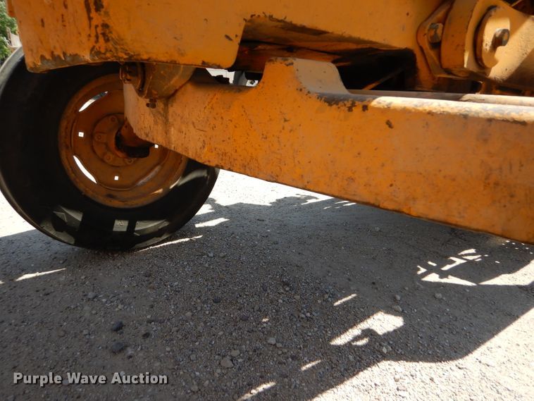 image for item FY9633 John Deere 300 backhoe