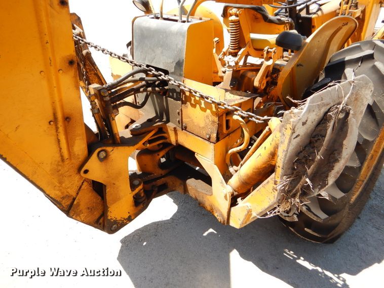 image for item FY9633 John Deere 300 backhoe