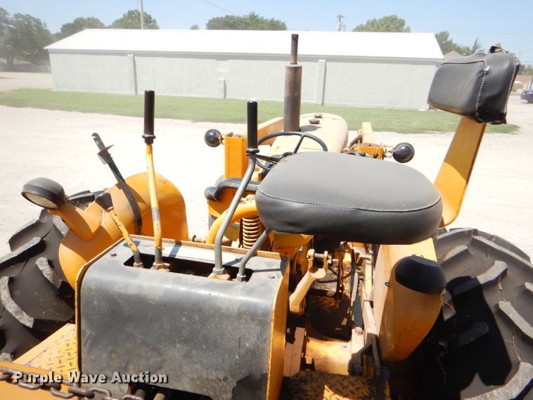 image for item FY9633 John Deere 300 backhoe