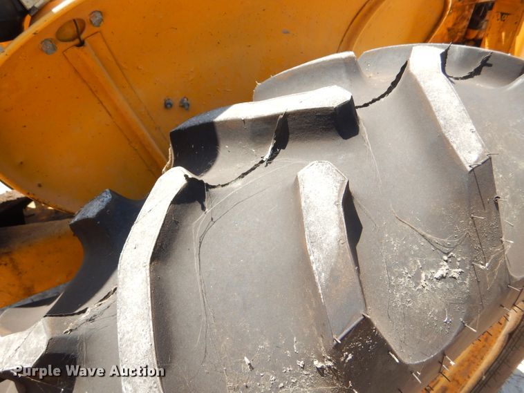 image for item FY9633 John Deere 300 backhoe