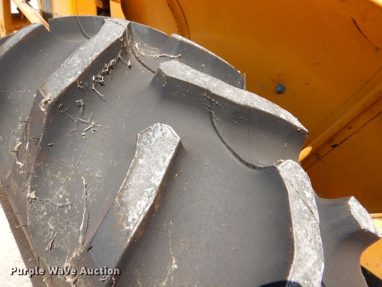 image for item FY9633 John Deere 300 backhoe