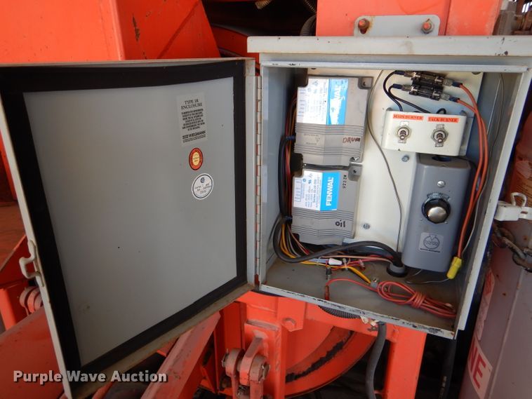 image for item FY9634 1997 Patchman 720 pothole patcher