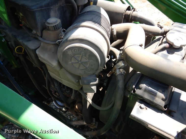 image for item FY9641 John Deere 4200 HFWD tractor