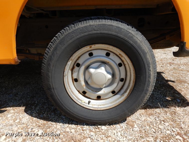 image for item FY9644 2000 Ford F150 pickup truck