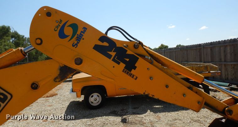 image for item FY9645 2001 JCB 214 Series III backhoe