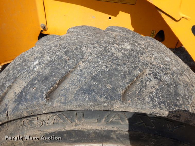 image for item FY9645 2001 JCB 214 Series III backhoe