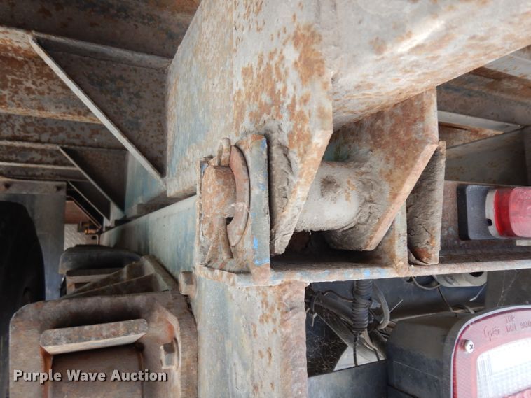 image for item GH9531 2001 International 4700 dump truck