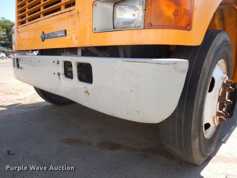 image for item GH9531 2001 International 4700 dump truck