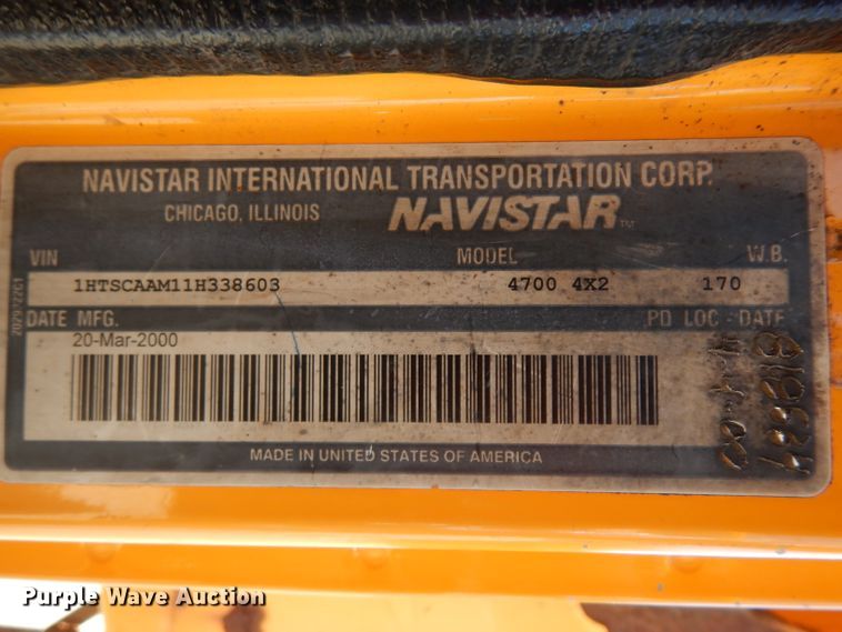 image for item GH9531 2001 International 4700 dump truck