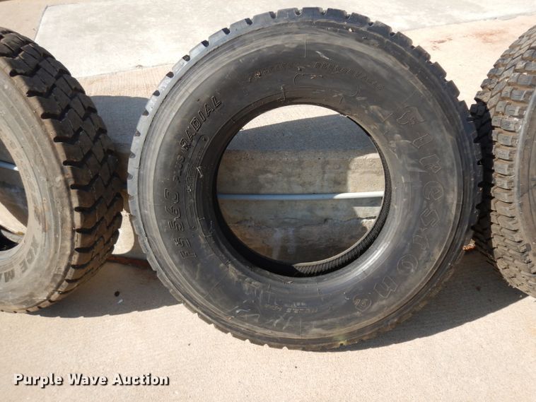 image for item GH9533 (5) recapped tires