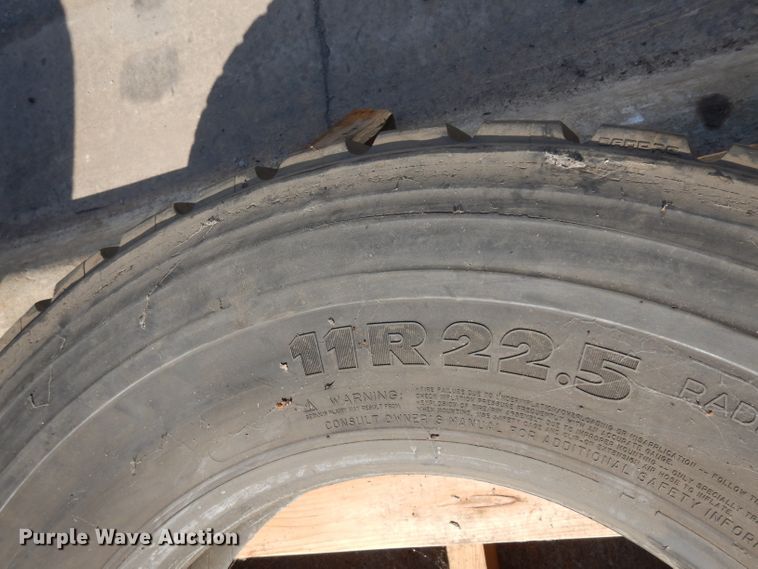 image for item GH9533 (5) recapped tires