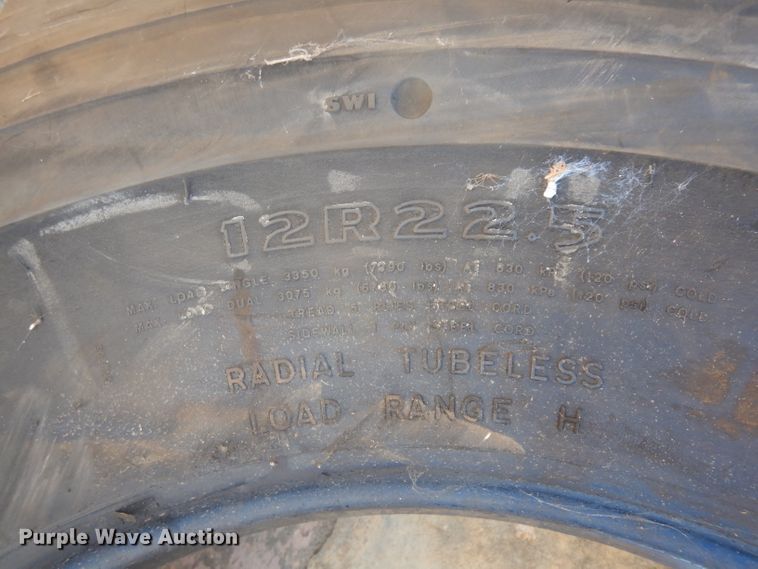 image for item GH9534 (4) recapped tires