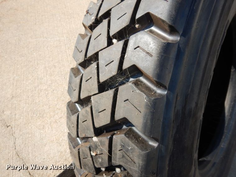 image for item GH9534 (4) recapped tires