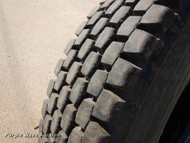 image for item GH9534 (4) recapped tires