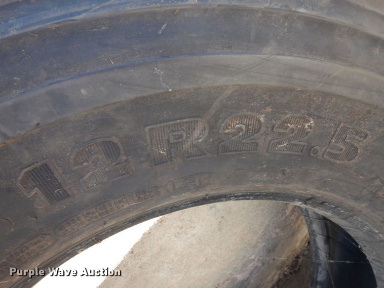 image for item GH9534 (4) recapped tires