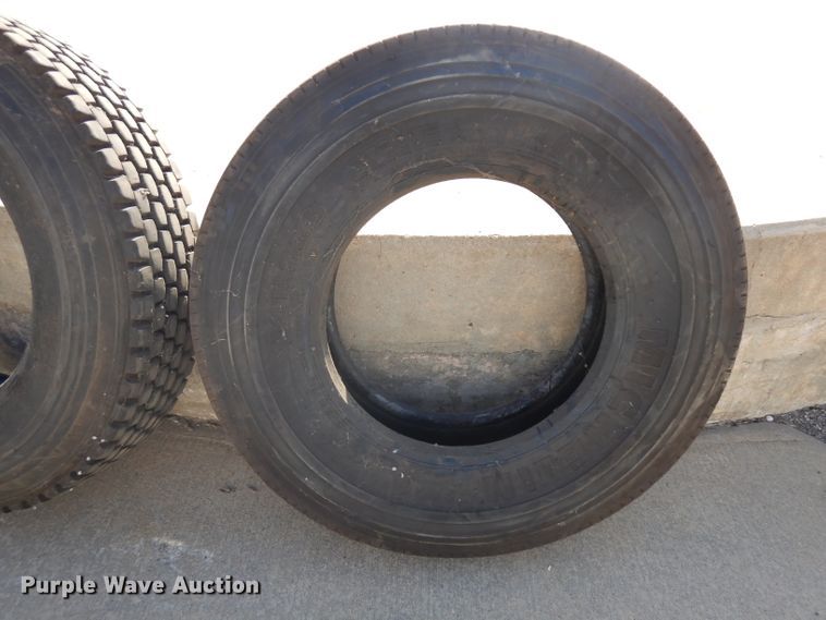 image for item GH9534 (4) recapped tires