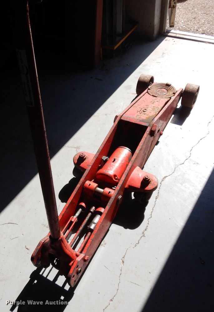 image for item GH9536 Floor jack