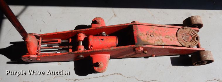 image for item GH9536 Floor jack
