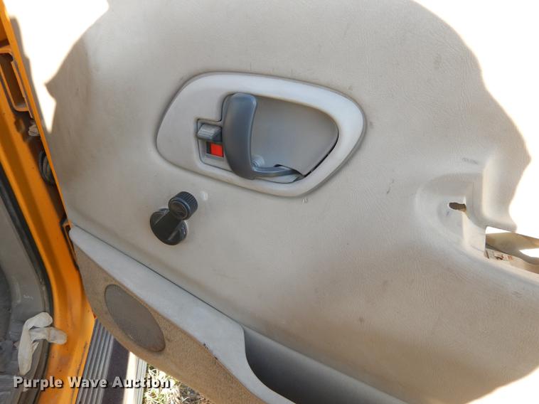 image for item K5830 1998 Chevrolet Cheyenne 2500 utility bed pickup truck